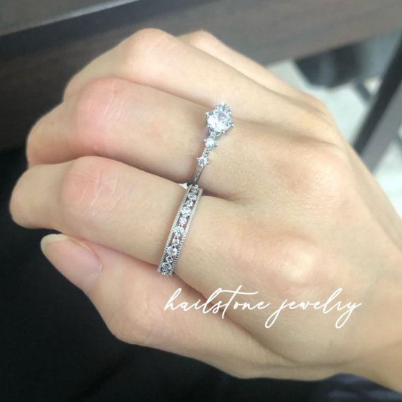 ✨ NEW 18k Gold Moon Goddess Diamond Ring - Picture 9 of 13